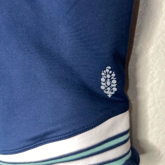 FP Movement Time Out Low Scoop Tank - Picture 7 of 9